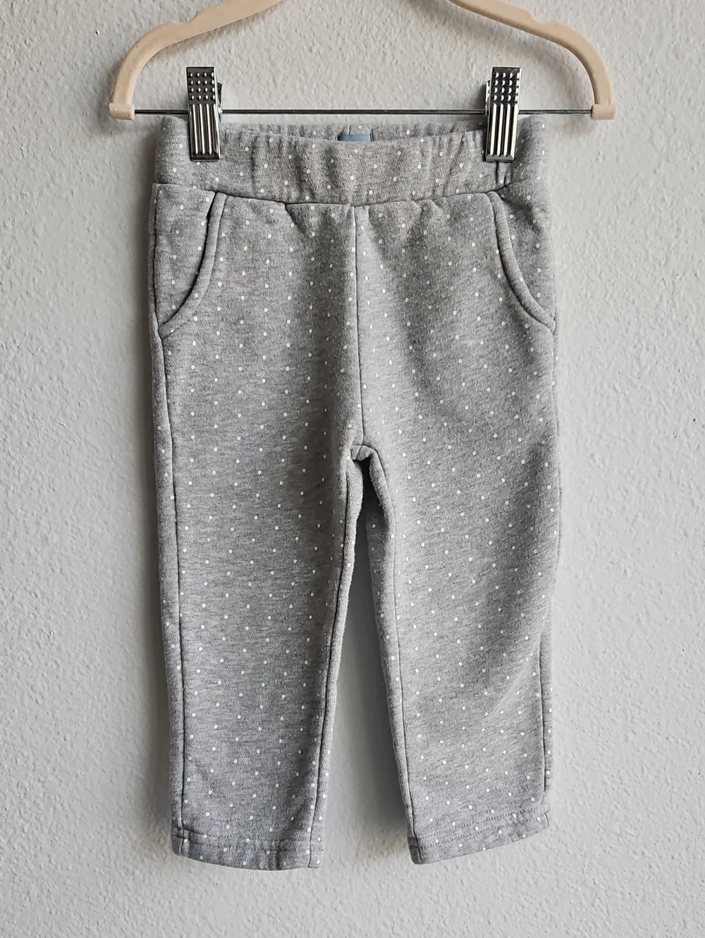 Baby GAP Girls Grey White Polka Dot Warm Jogger Sweatpants Size 2 Toddler